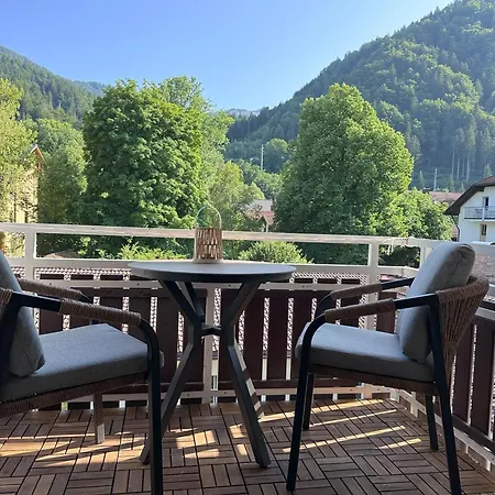 Alpenglück Apartamento *